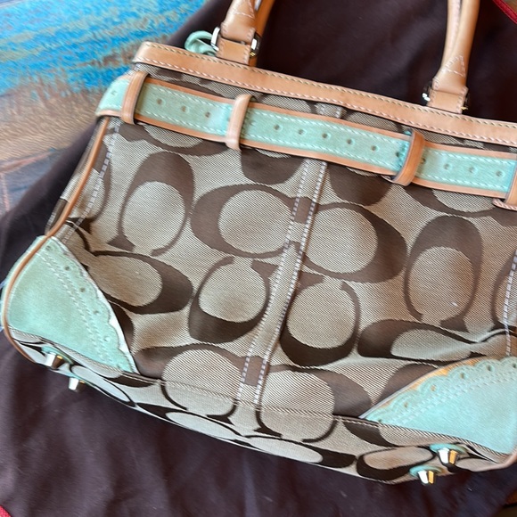 Coach Handbag - Picture 5 of 9